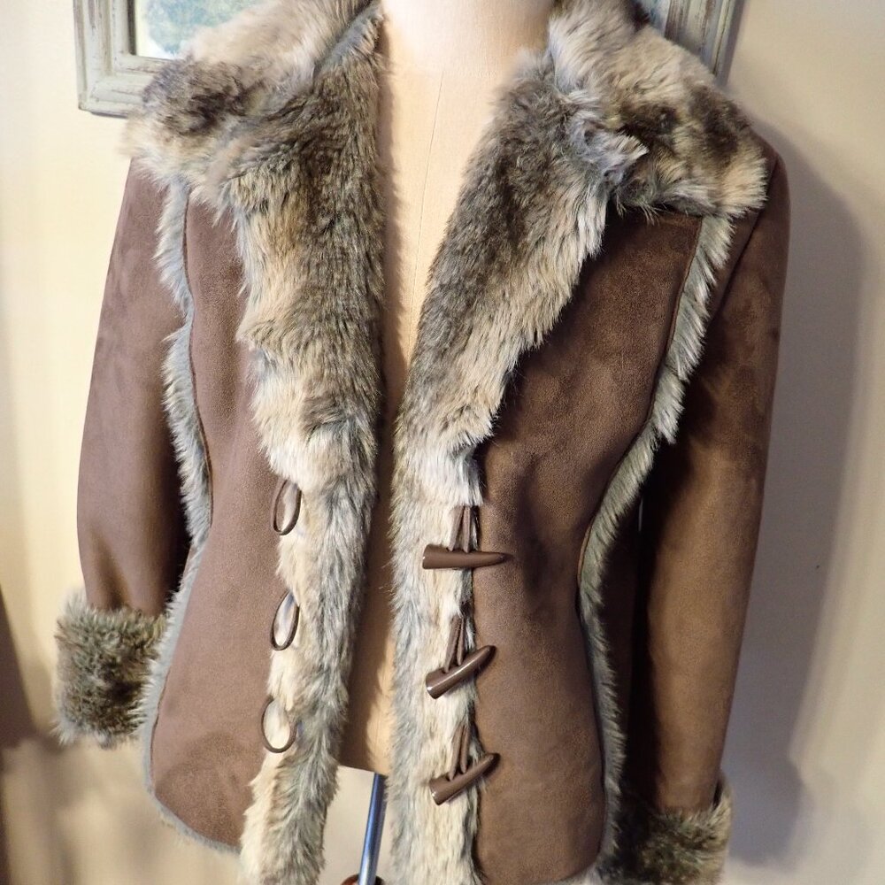 Montana Co Women’s Large Brown Suede Faux Fur Jacket Toggle/Zip Closure - NICE